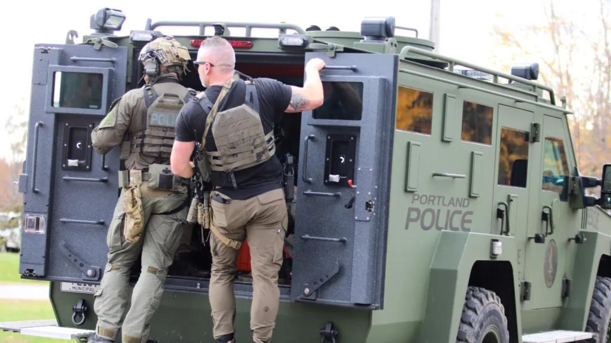 Collins, King Sponsor Bill Requiring Military to Utilize State Crisis Intervention Programs in Response to Lewiston Shooting