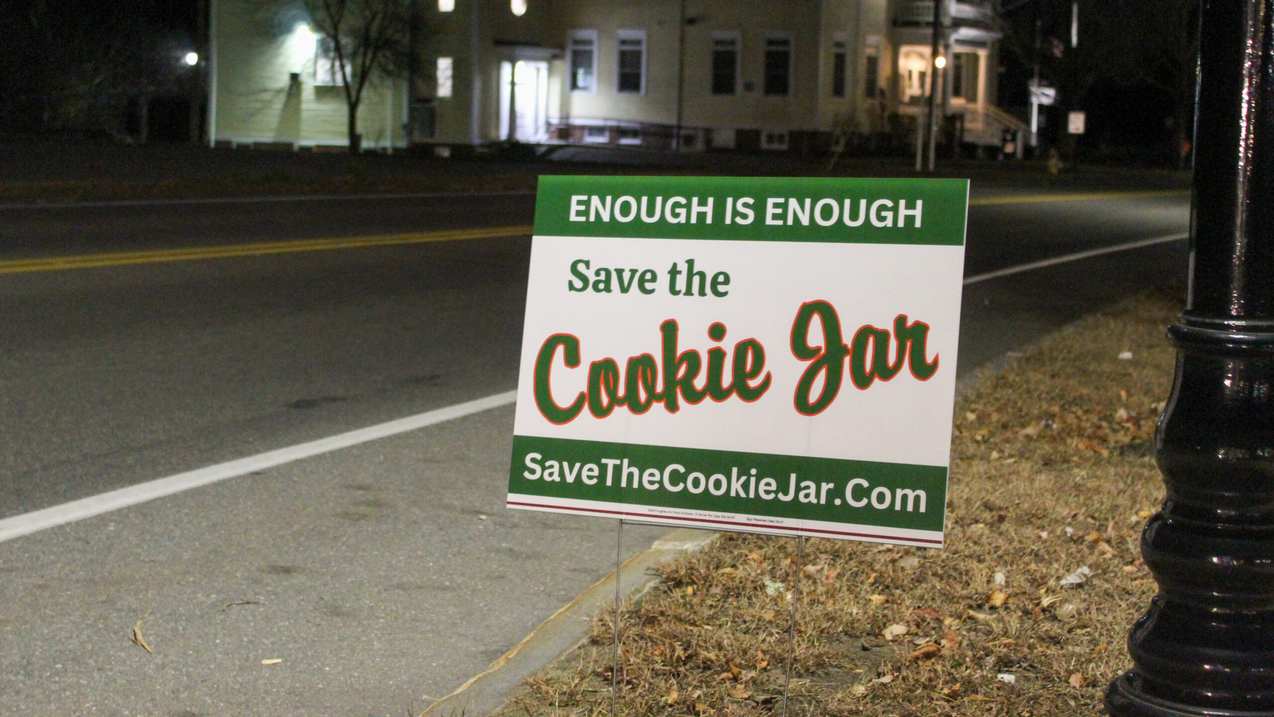 Cookie Jar Bakery Granted Opportunity to Formalize Front Parking Spaces by Cape Elizabeth Town Council