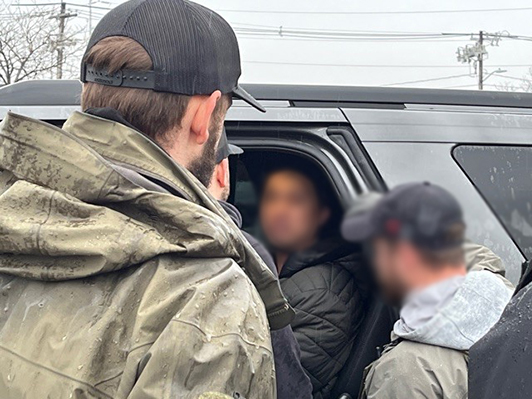 Sanctuary Cities Freed Tens Of Thousands Of Criminal Aliens Wanted By ICE During Biden Era, Data Shows