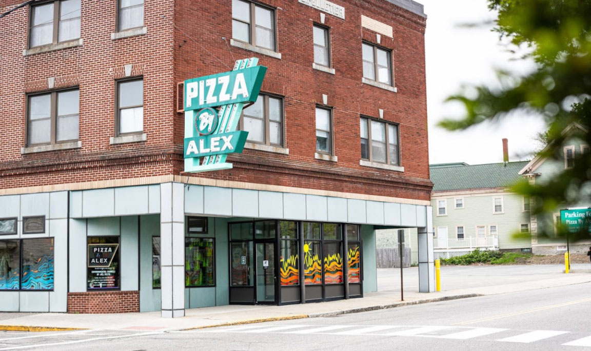 Southern Maine Pie Legend Who Managed The Ovens For A Half-Century Dead At 82